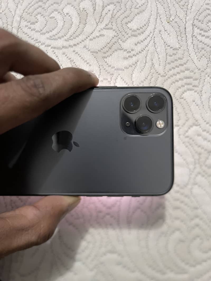 Apple iPhone 11 Pro 13