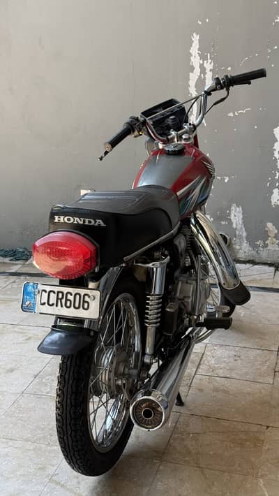Honda CG 125 2023