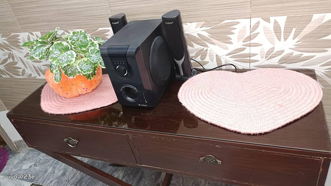 sofa set or console 1