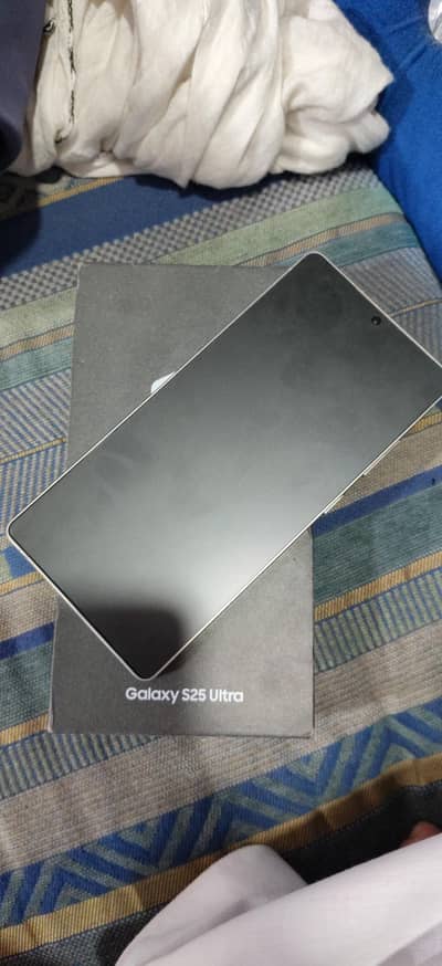 Samsung Mobile S25 Ultra