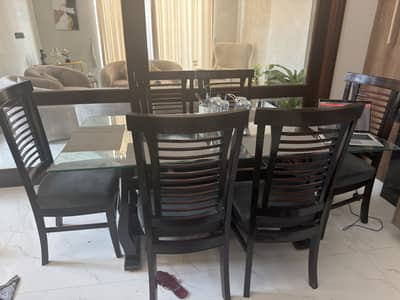 6 chairs Dinning table with Glass top