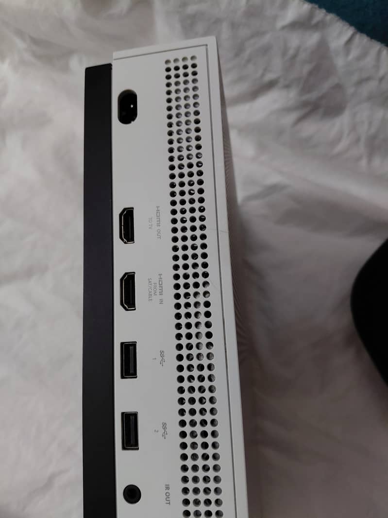 xbox one s 3