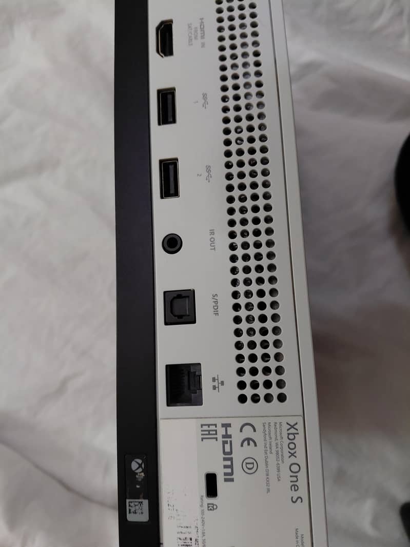 xbox one s 4