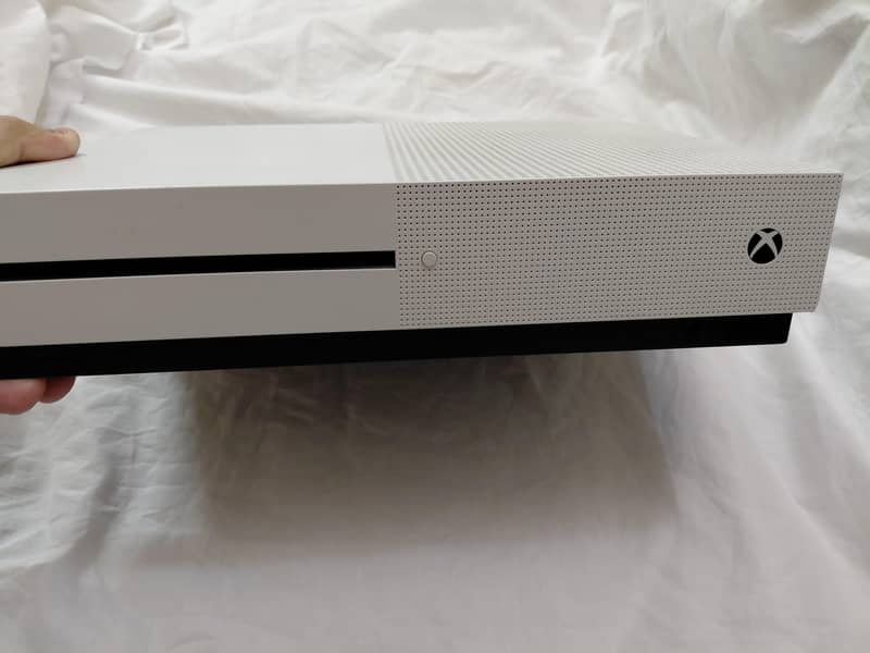 xbox one s 5