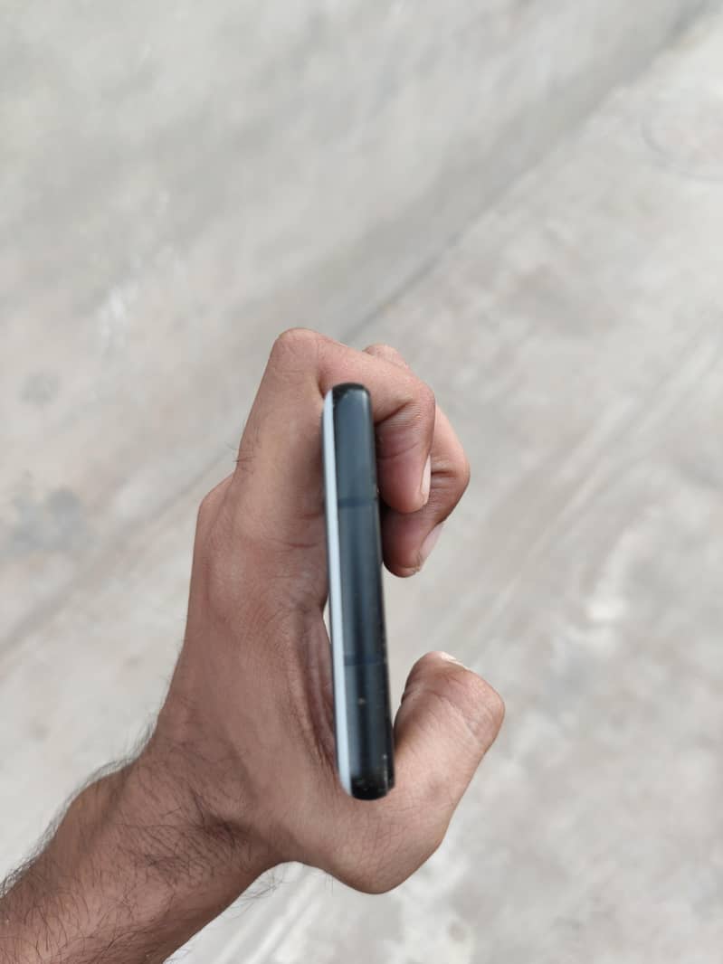 Google Pixel 6a 3