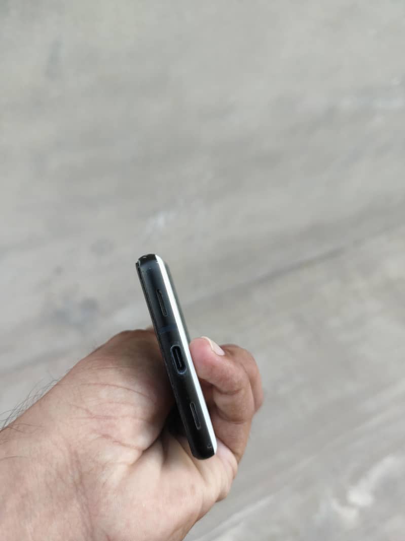 Google Pixel 6a 4