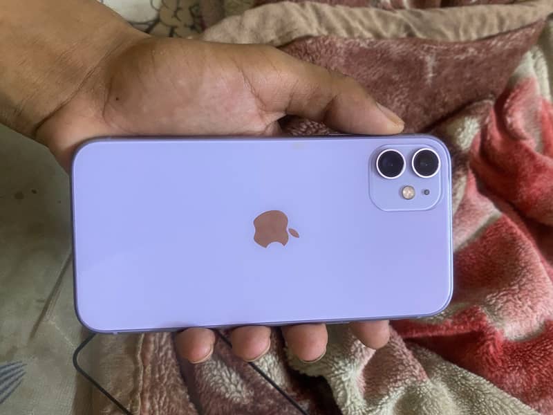 Apple iPhone 11 2
