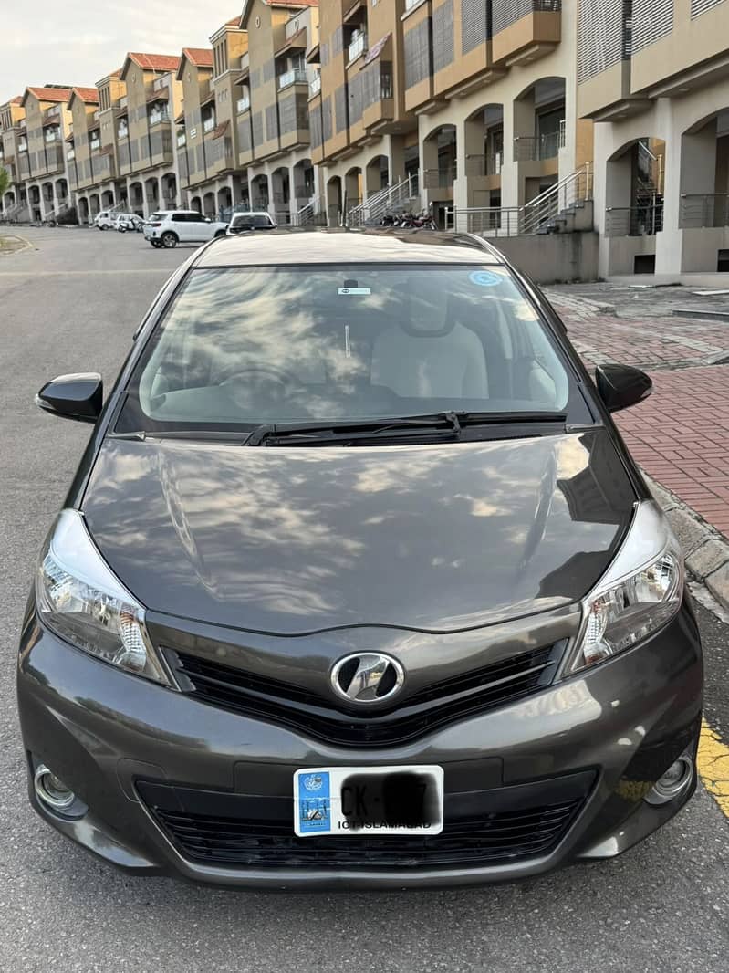 Toyota Vitz 2011 8