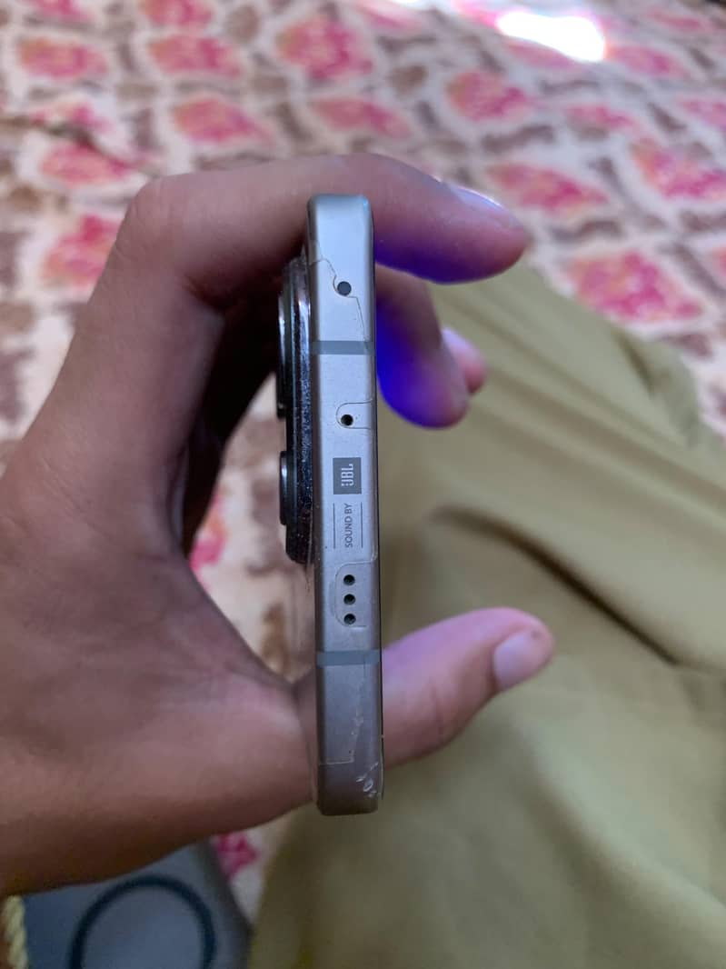 Infinix Note 50 4