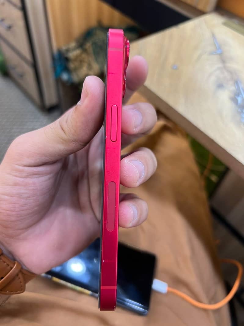 Apple iPhone 14 2