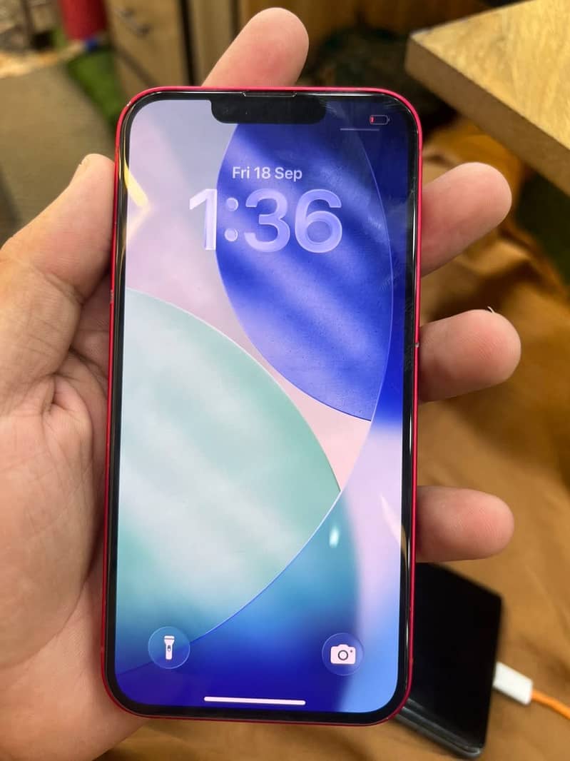Apple iPhone 14 3