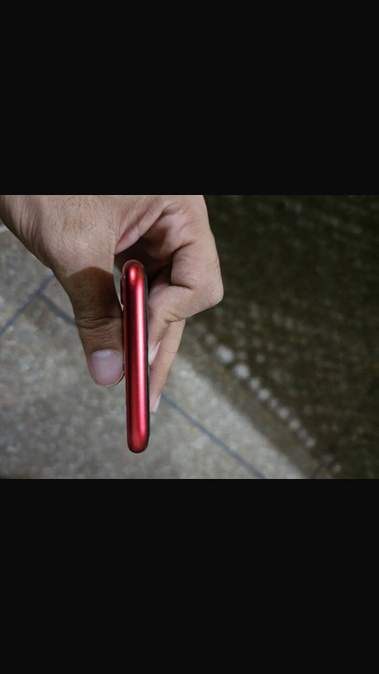 Apple iPhone SE 2 3