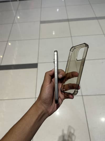Apple iPhone 15 Pro Physical + esim
