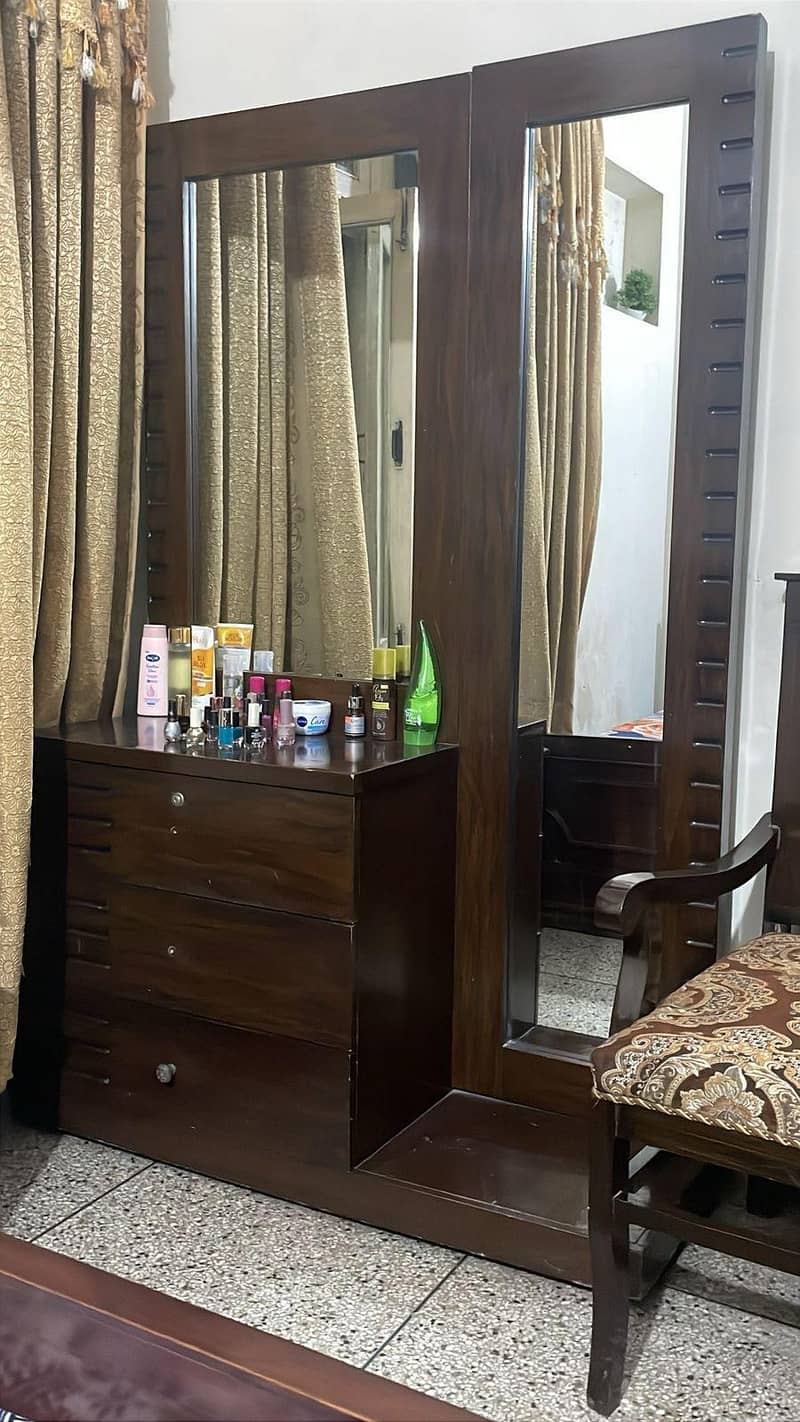 modern dressing table 3