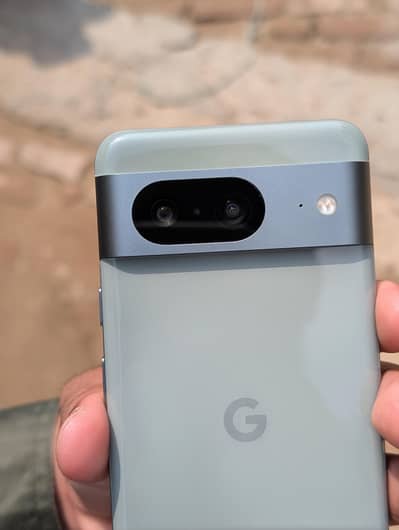 Google Pixel 8