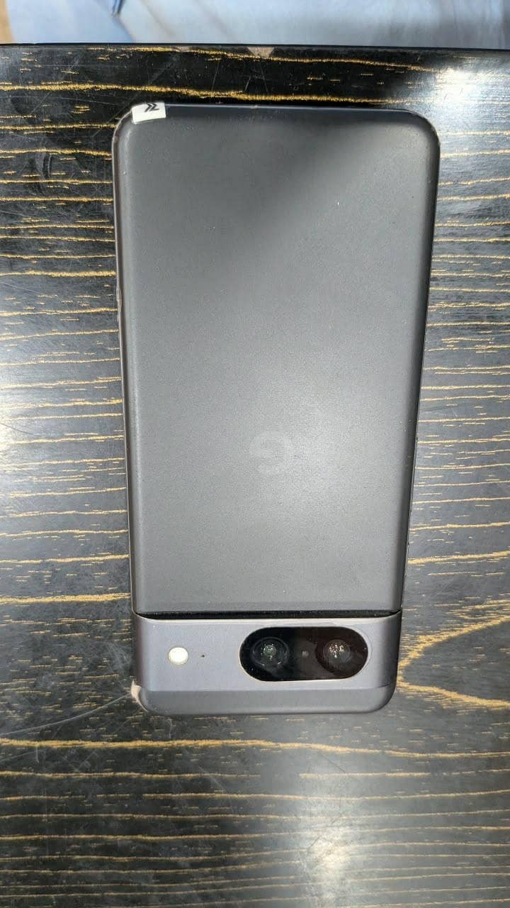 Google Pixel 8 8