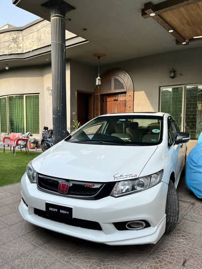 Honda Civic VTi Oriel 2013 UG