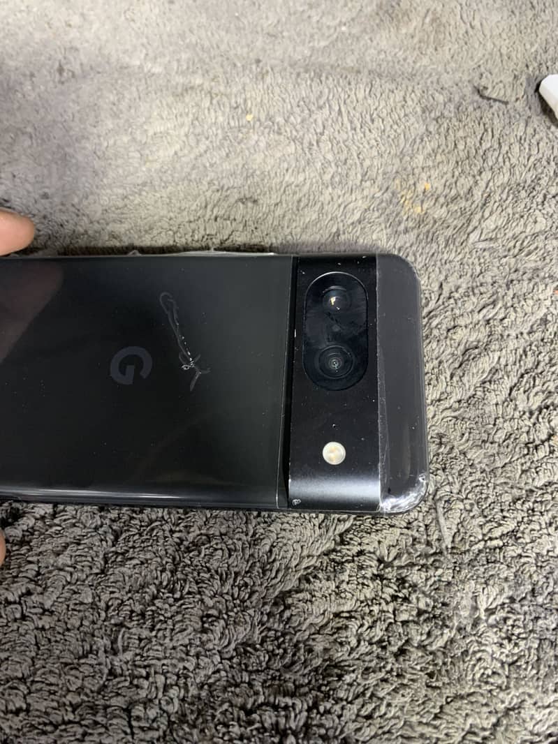 Google Pixel 8 0