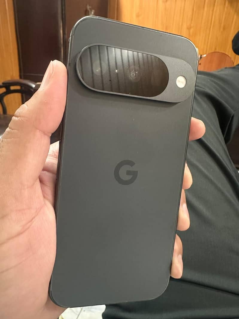 Google Pixel 10 0
