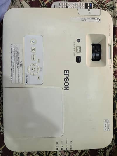 Epson EB-2165W Epson EB-2165W