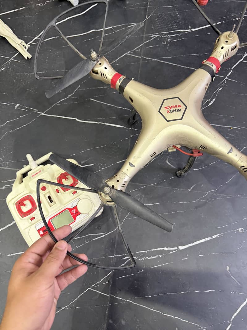 3 drones 5