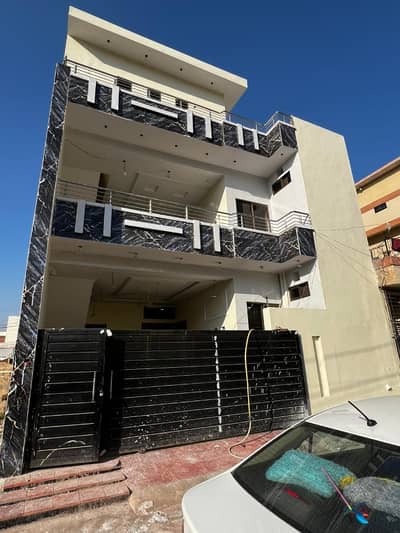 BANI GALA 8 MARLA BRAND NEW DESIGN DOUBLE STOREY HOUSE FOR SALE