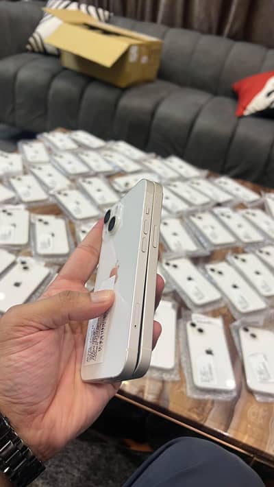 Apple iPhone 14