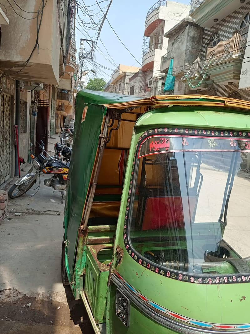 نیو ایشیا فور سٹوک رکشہ 5