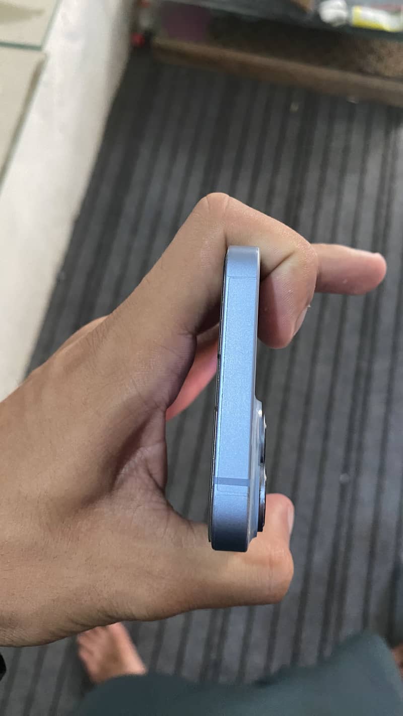 Apple iPhone 14 JV zero scratch 5