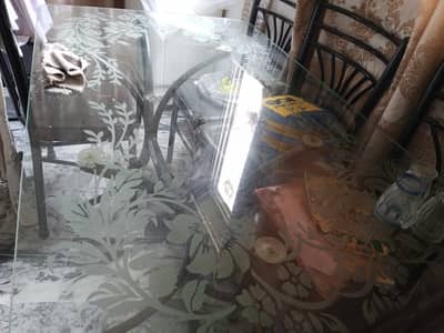 DINING TABLE WITH 06 CHAIRS NEED URGENT SALE