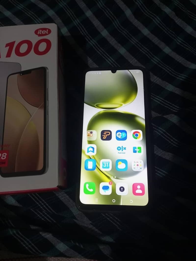 mobail itel100 2
