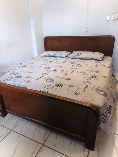 Bed Set With Molty Foam Mattress