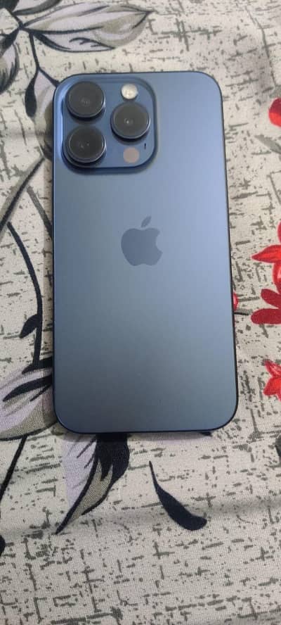 Apple iPhone 15 Pro