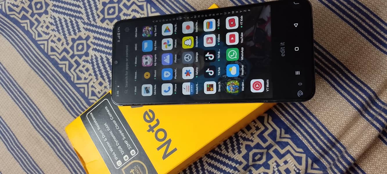 Realme Note 60 1