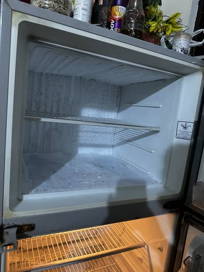 Dawlance Refrigerator for Sale – Excellent Condition