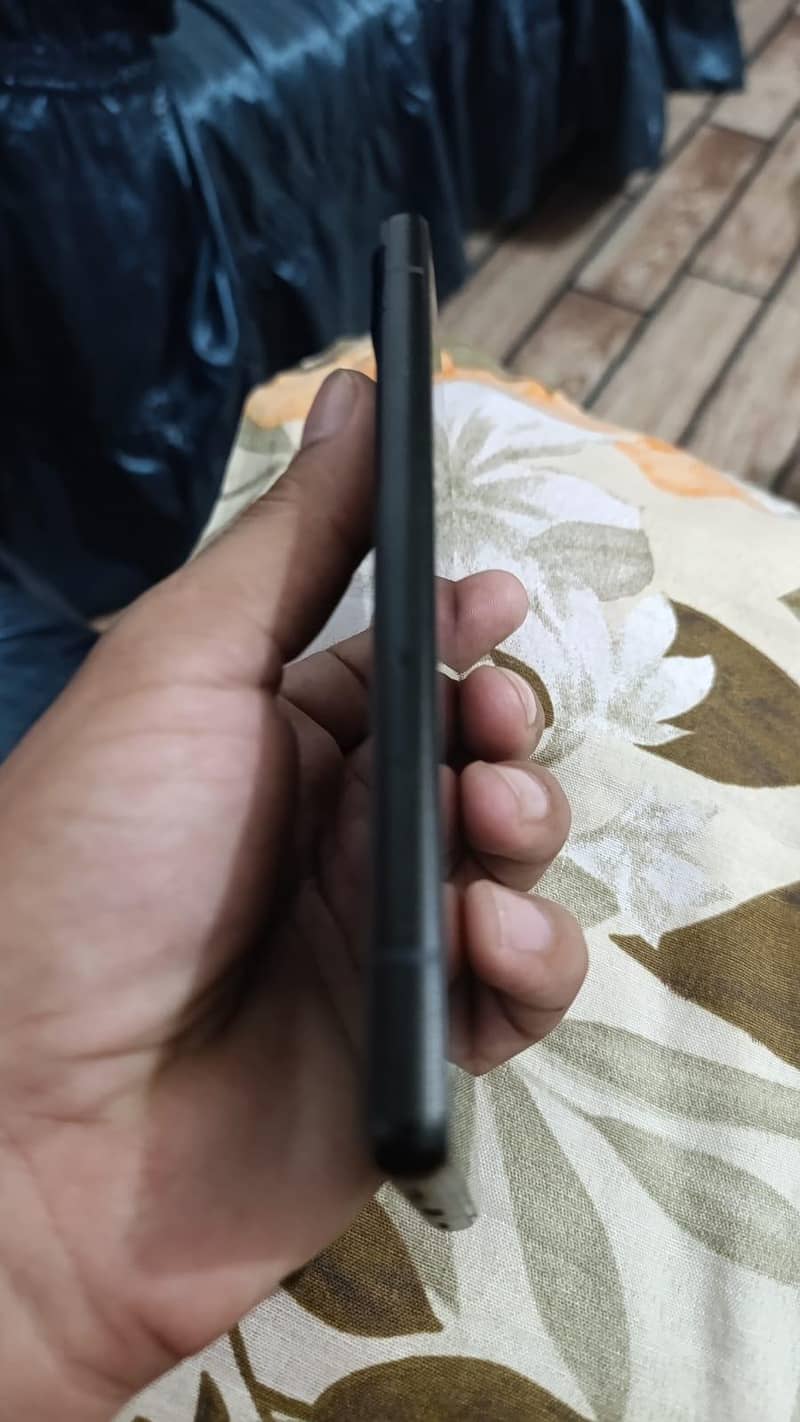 Google Pixel 6a 1