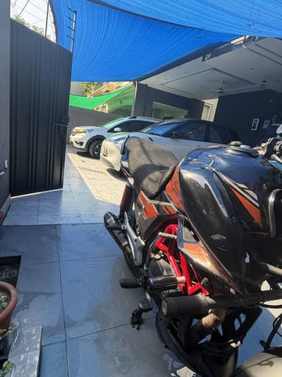 CB 150F