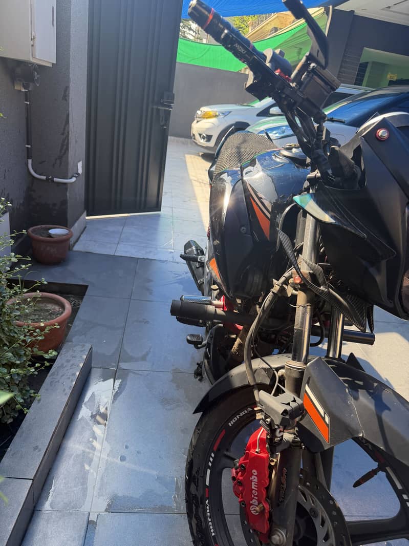 CB 150F 1