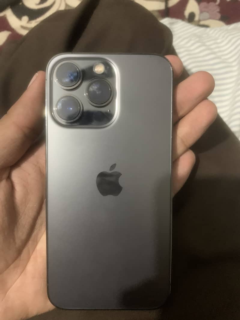 Apple iPhone 13 Pro 0