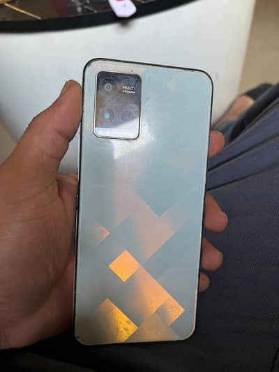 Vivo Y21