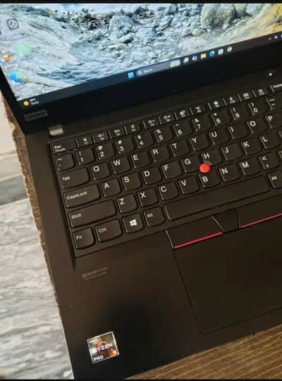 Ryzen 5 pro Thinkpad X13 16GB Ram 2GB Graphic Card 256GB Nvem