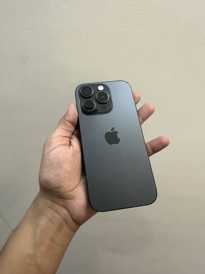 Iphone 16 pro 256gb factory unlock 100 health