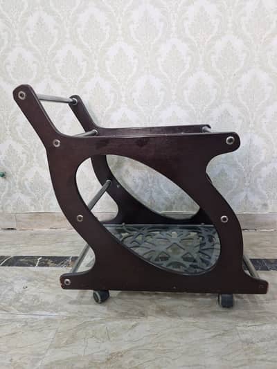 Trolley , Table Lamps and Center Table for sale
