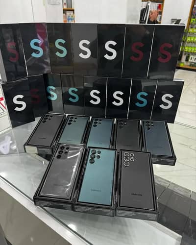 Samsung S22 Ultra 5G 256/512 Dual sim Official PTA Non-refurbished