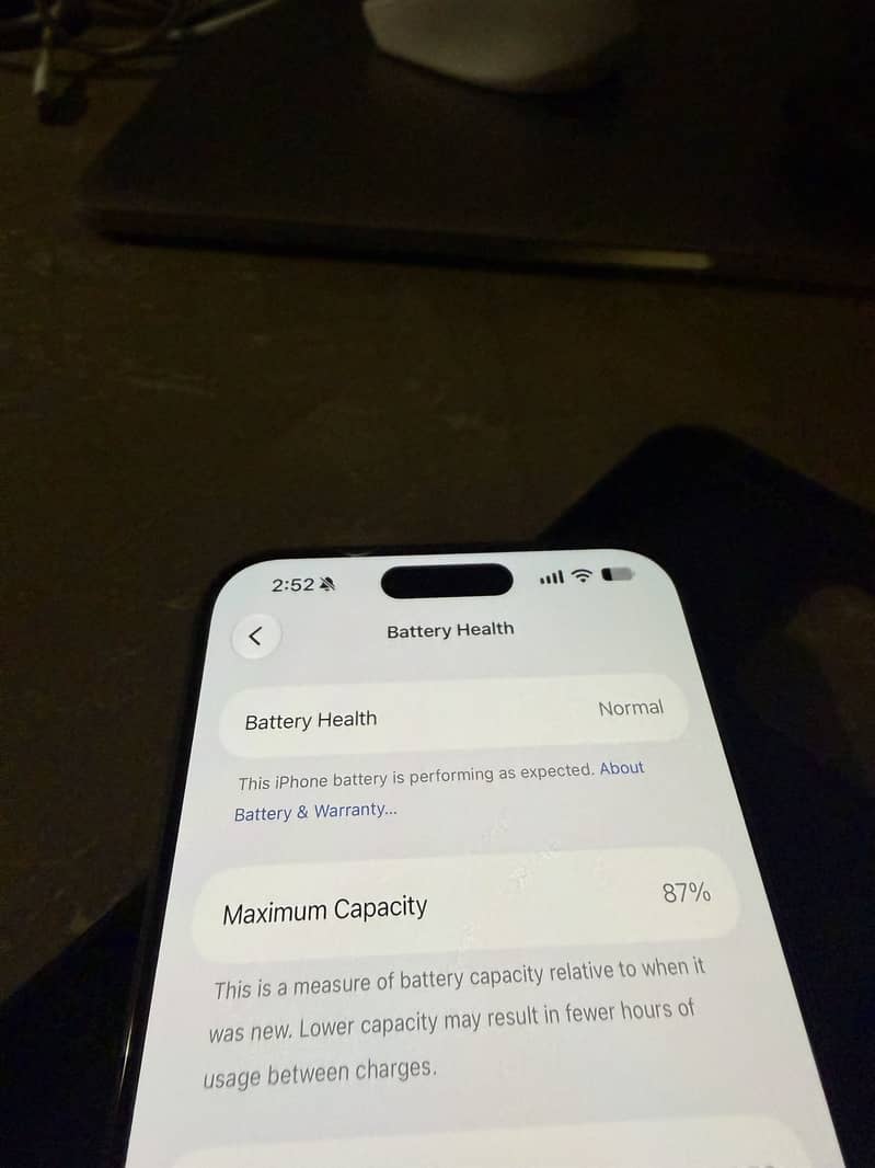 Apple iPhone 15 Pro Max 4