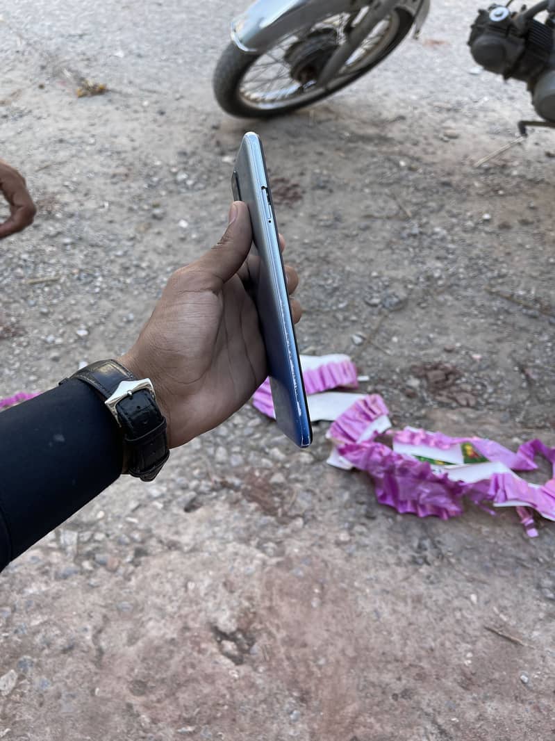 Infinix Note 8i 5