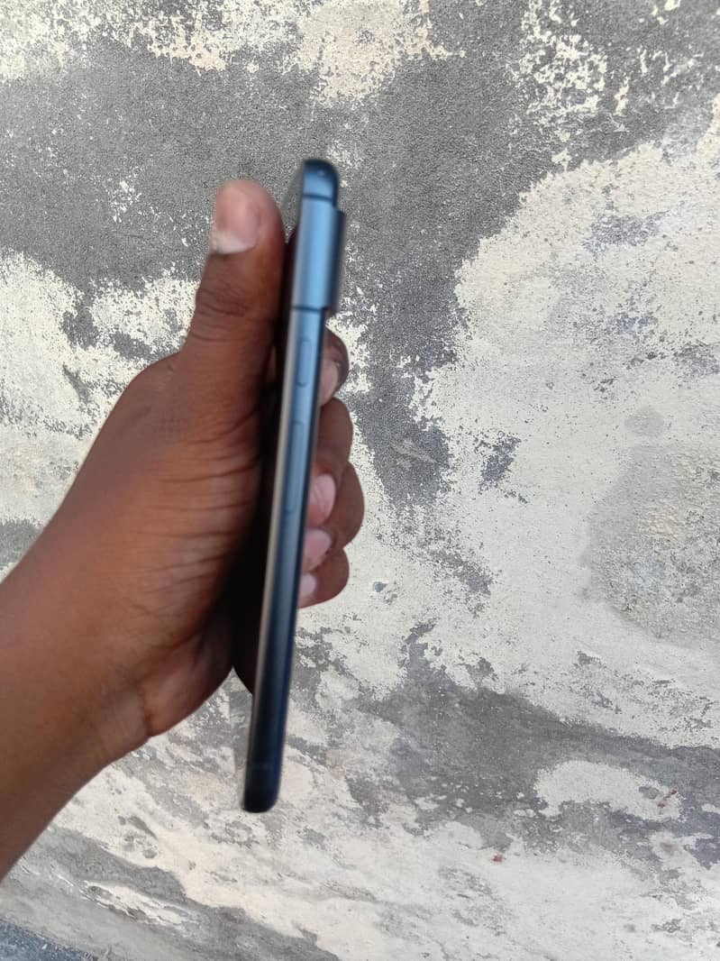 Google Pixel 8 1