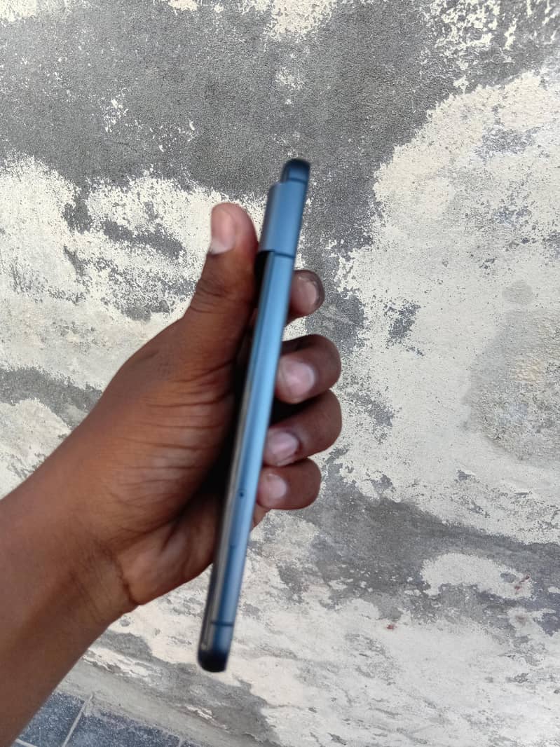 Google Pixel 8 5