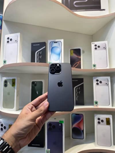 Apple iPhone 16 Pro Max