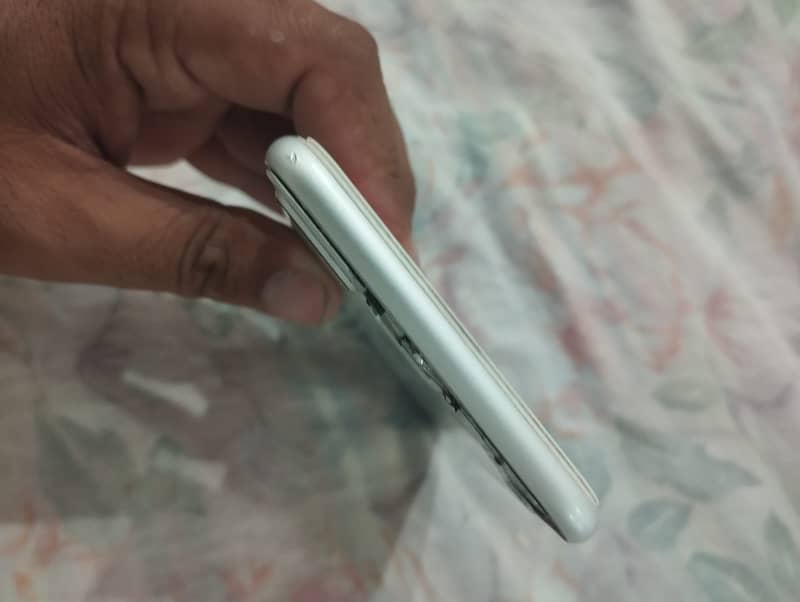 Apple iPhone 8 Plus Sim Working 1